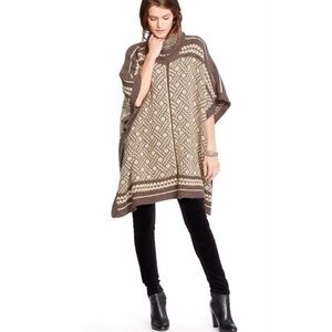Lauren Ralph Lauren Aztec Knit Poncho Sweater w Turtleneck & Side Buttons S/M